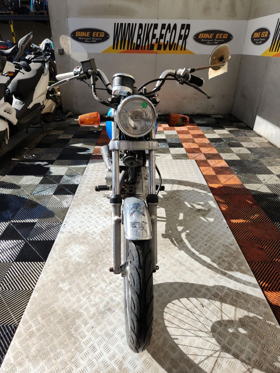 SUZUKI GN 125 4