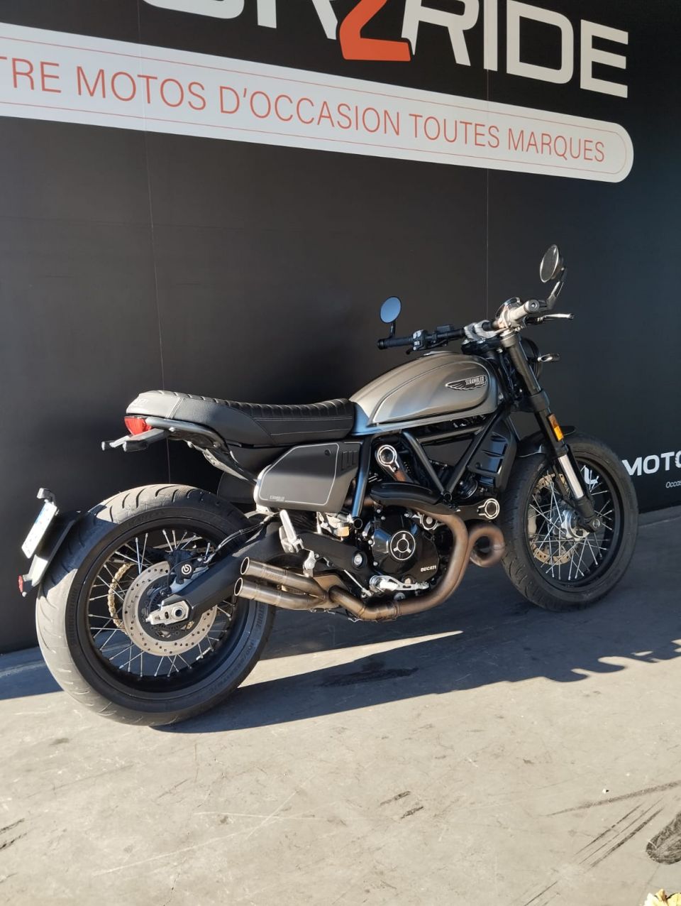 DUCATI SCRAMBLER 4