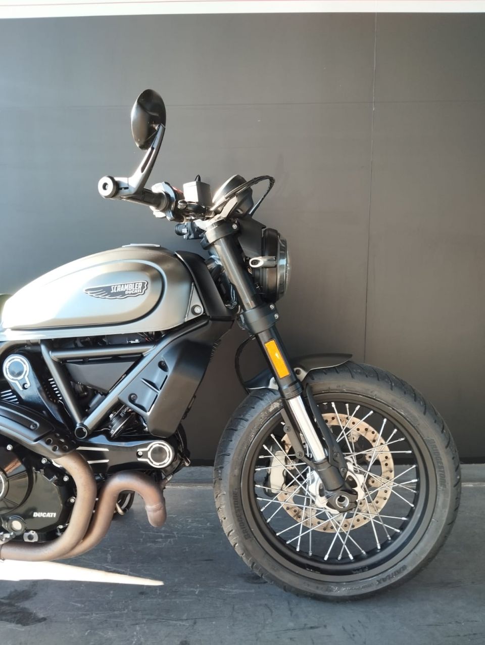 DUCATI SCRAMBLER 4