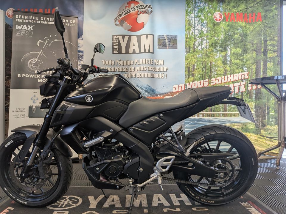 YAMAHA MT-125 ABS 4