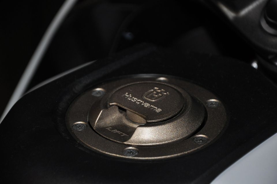 HUSQVARNA NORDEN 901 4