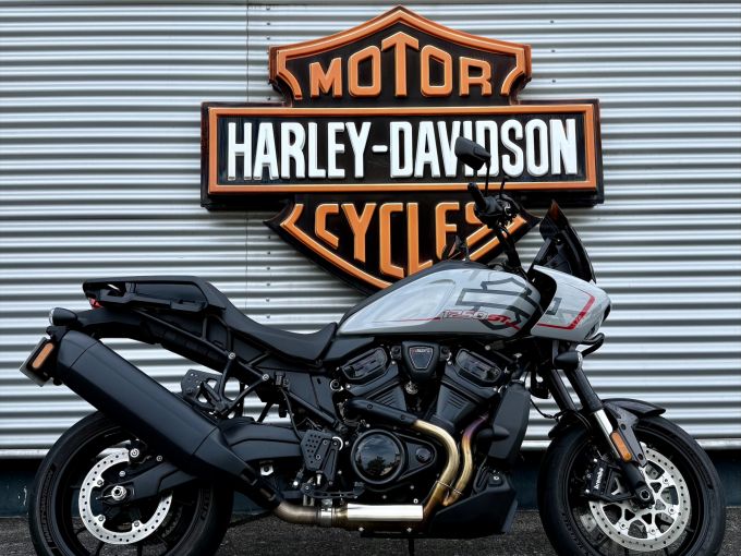 HARLEY-DAVIDSON ADVENTURE PAN AMERICA 1250 ST 4