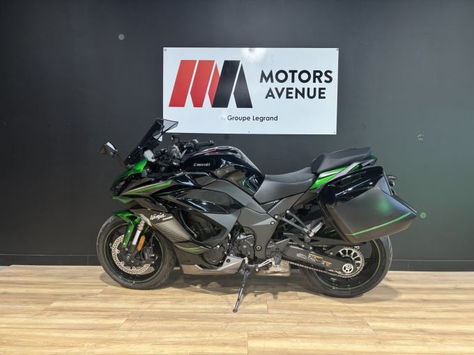 KAWASAKI NINJA 1000 SX TOURER 4
