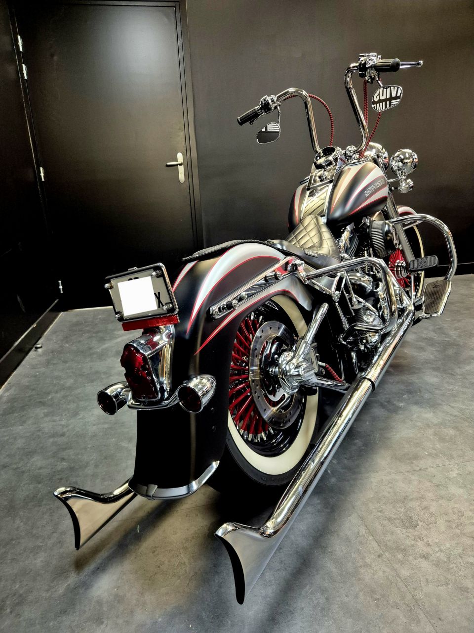 HARLEY-DAVIDSON SOFTAIL DELUXE 1584 4