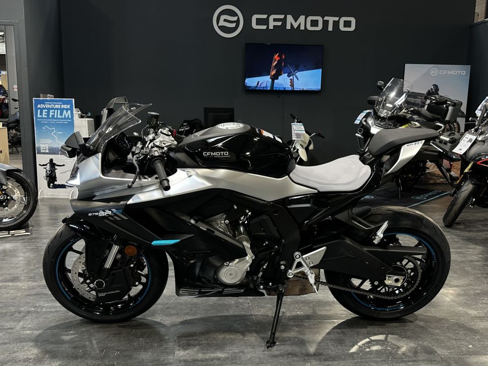 CF MOTO 675 SR-R 4