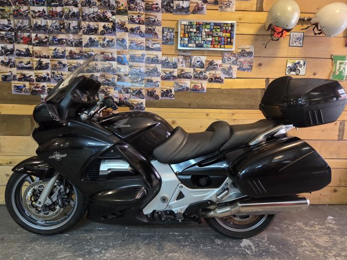 HONDA ST 1300 PAN EUROPEAN 4