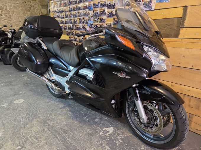 HONDA ST 1300 PAN EUROPEAN 4
