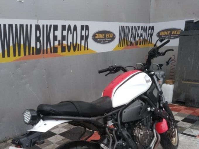 YAMAHA XSR 700 4