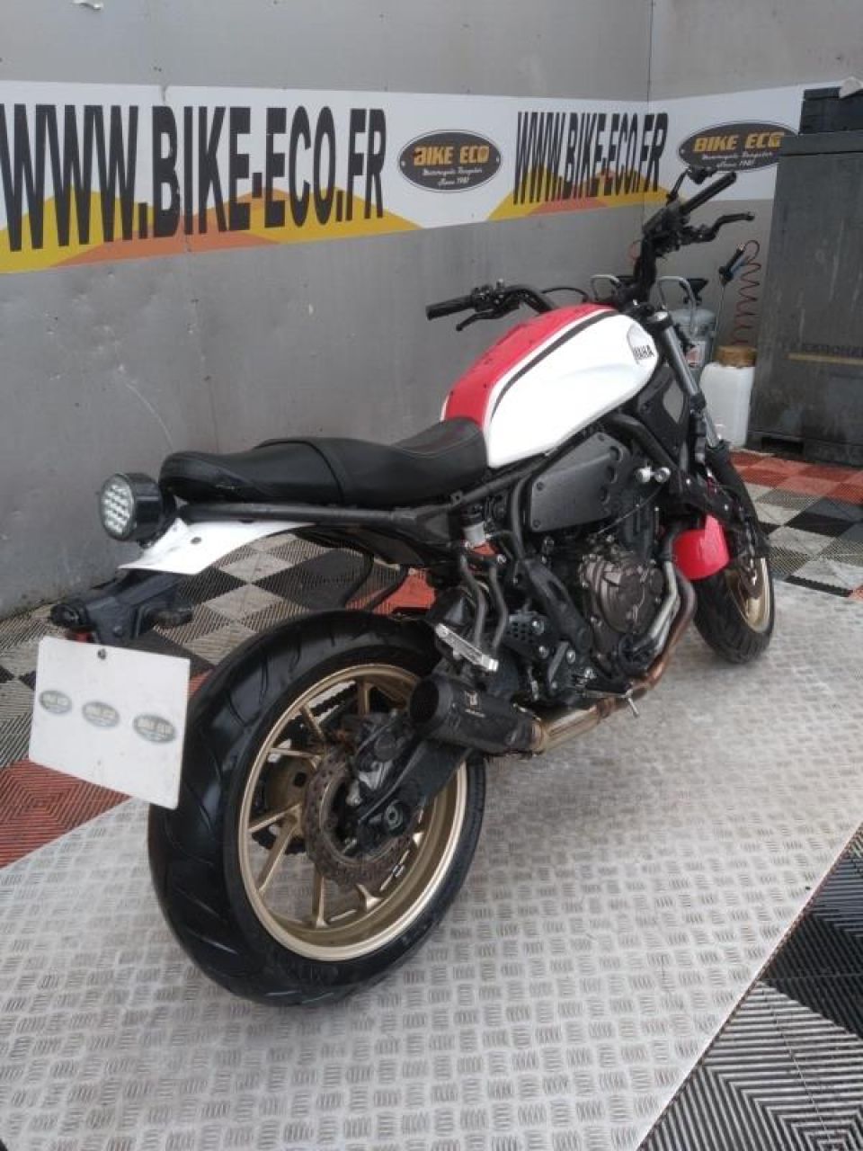 YAMAHA XSR 700 4
