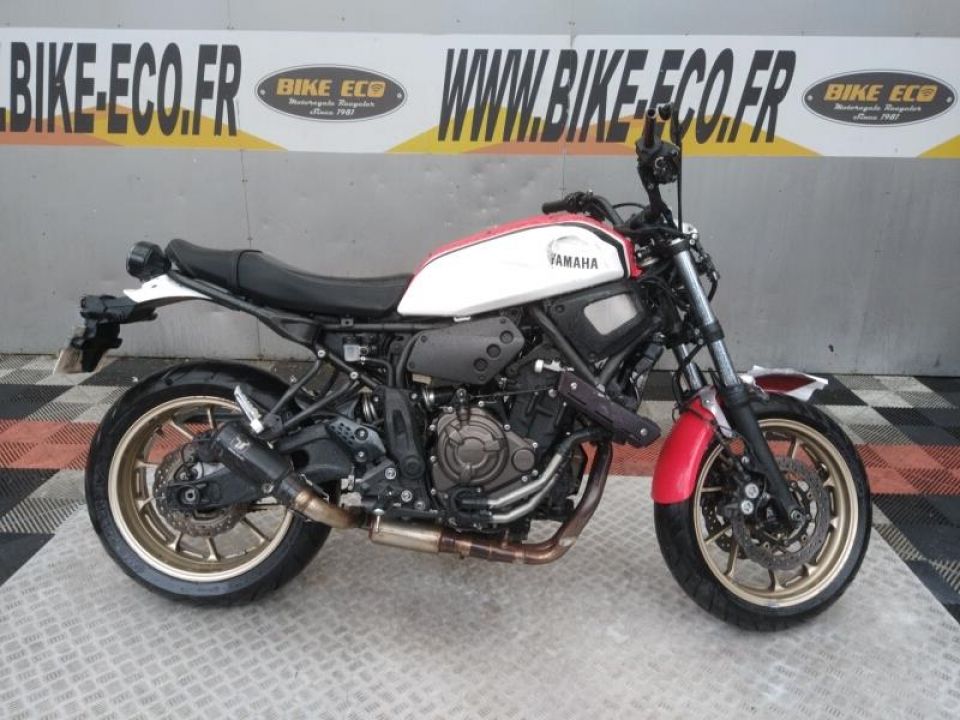 YAMAHA XSR 700 4
