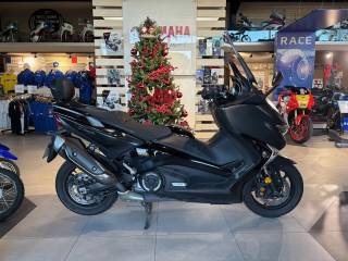 YAMAHA XP T-MAX 530 DX TECH BLACK 112€/MOIS* GTIE 12 MOIS - 2017