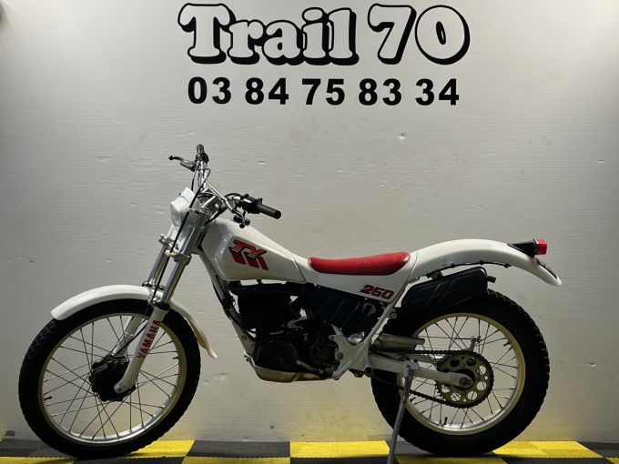 YAMAHA TY 4