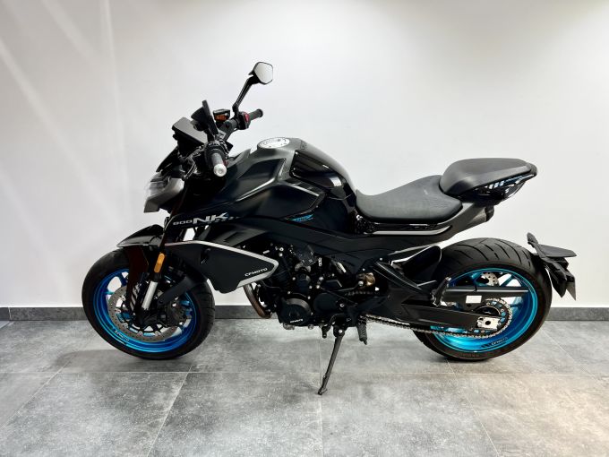 CF MOTO 800 nk advanced 4