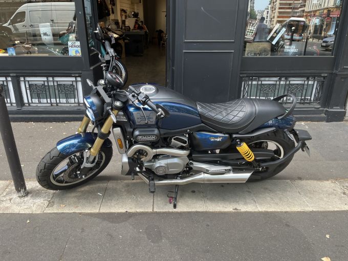 HYOSUNG GV 125 4