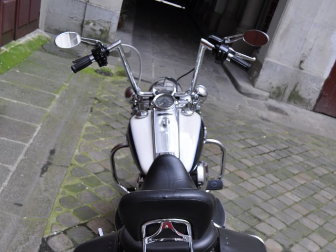 HARLEY-DAVIDSON TOURING ROAD KING 1690 CLASSIC 4
