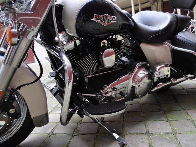 HARLEY-DAVIDSON TOURING ROAD KING 1690 CLASSIC 4