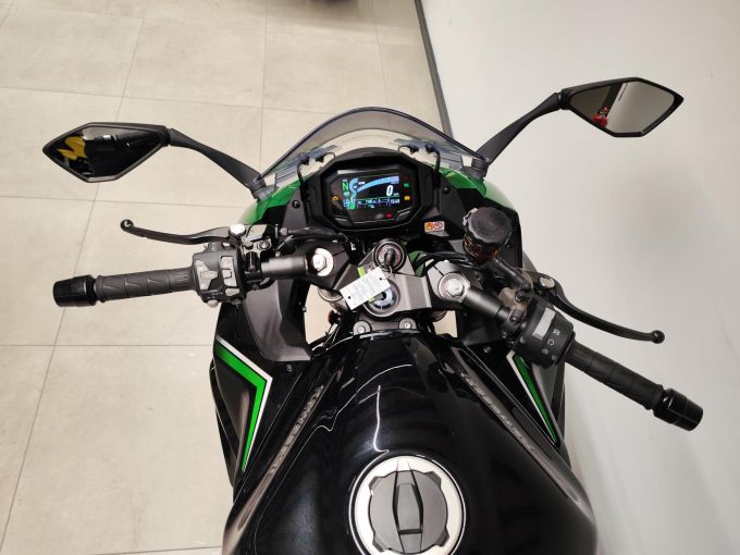 KAWASAKI NINJA 1000 SX 4