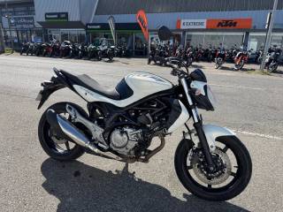 SUZUKI GLADIUS 650 - 2012