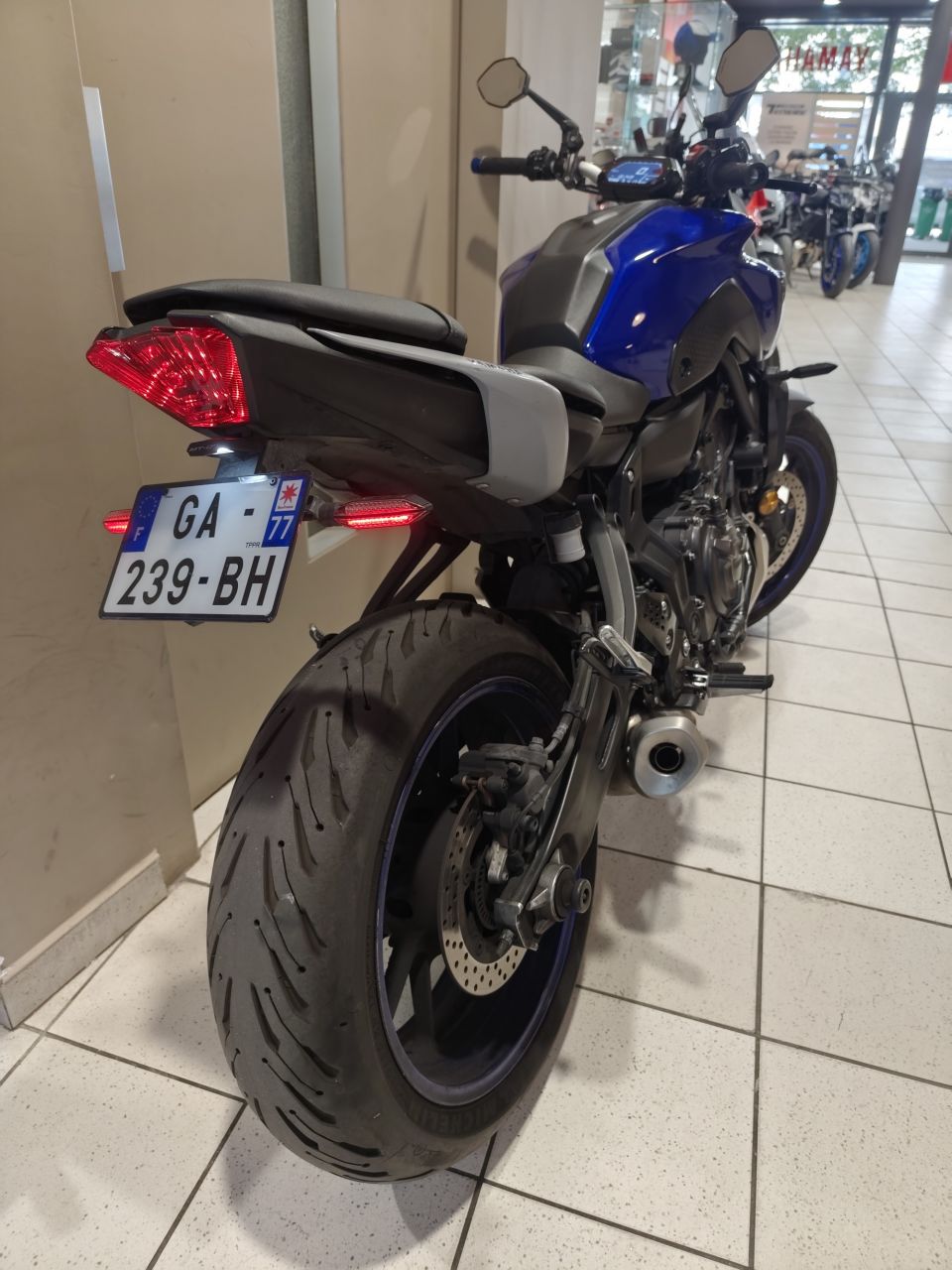 YAMAHA MT-07 (47.5CV) 4