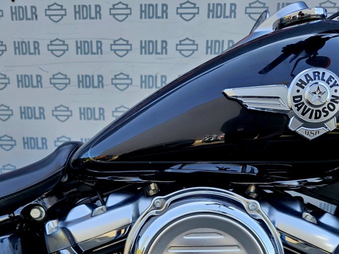 HARLEY-DAVIDSON SOFTAIL FAT BOY 1745 4