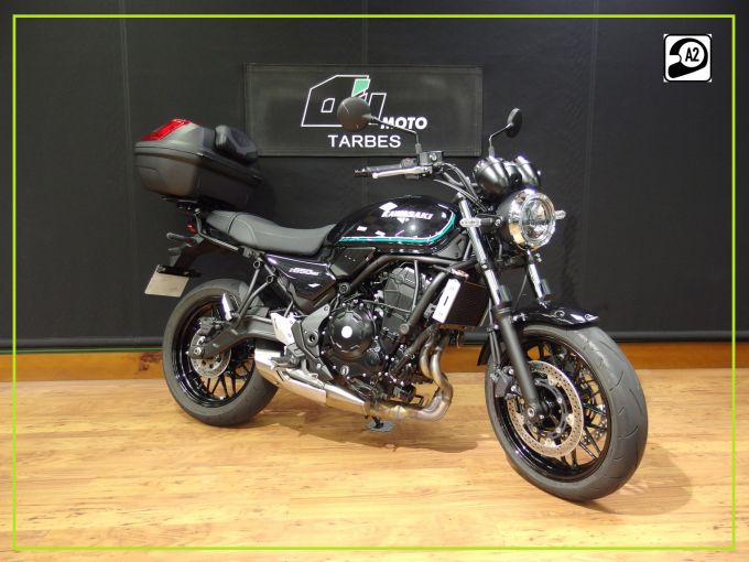 KAWASAKI Z 650 RS 4