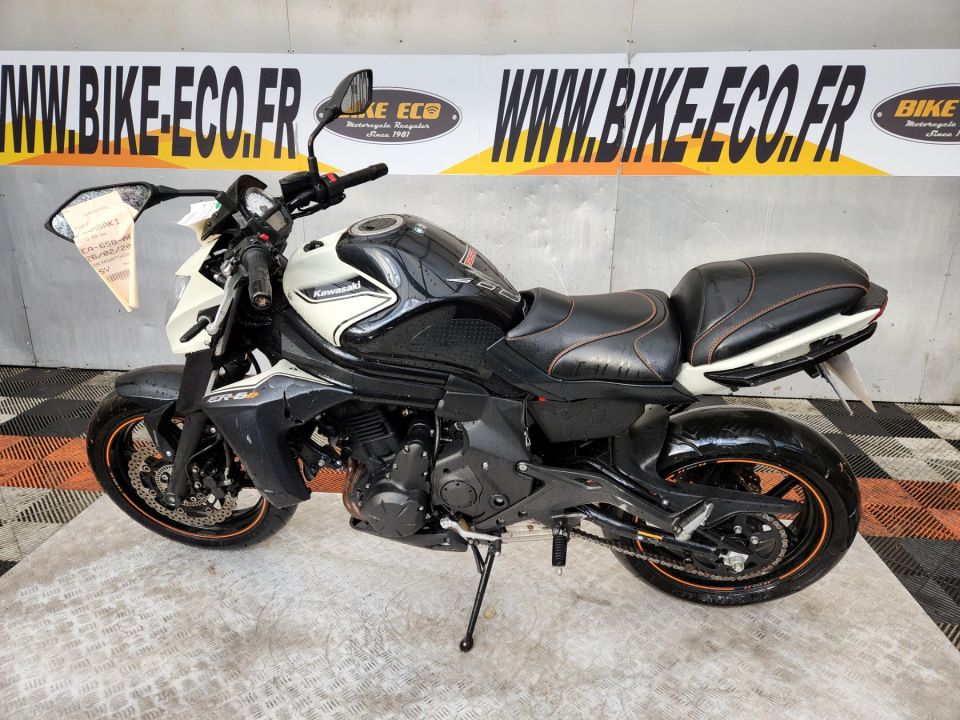 KAWASAKI ER-6 4