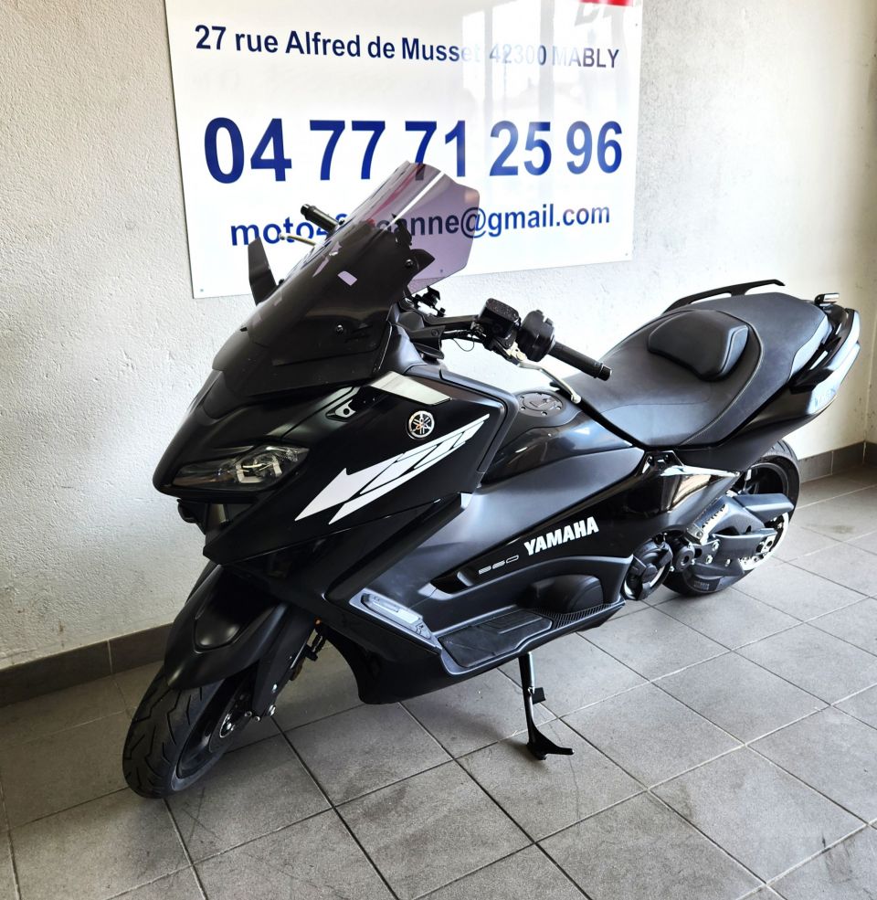 YAMAHA XP T-MAX 560 TECH MAX 4