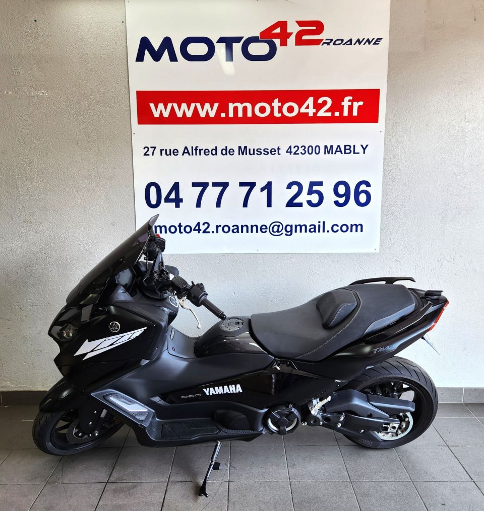 YAMAHA XP T-MAX 560 TECH MAX 4