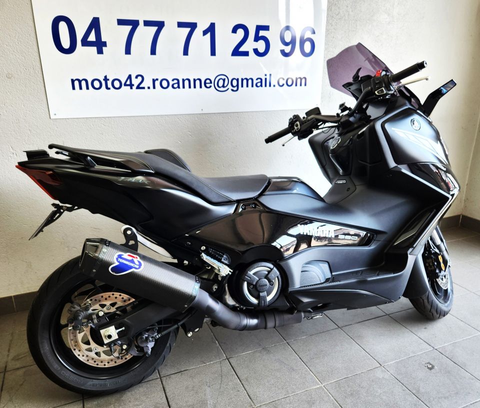 YAMAHA XP T-MAX 560 TECH MAX 4