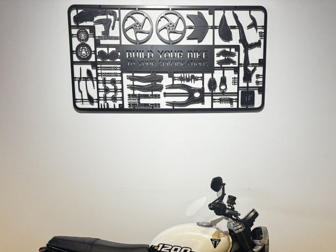 TRIUMPH SPEED TWIN 1200 4