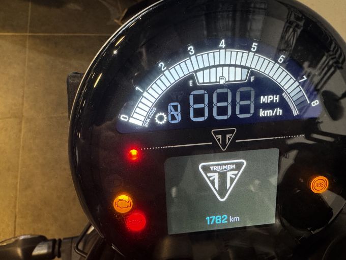 TRIUMPH SPEED TWIN 1200 4