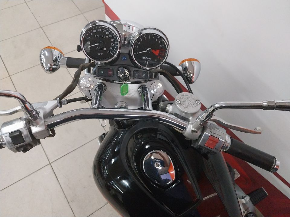 KAWASAKI ELIMINATOR 600 4