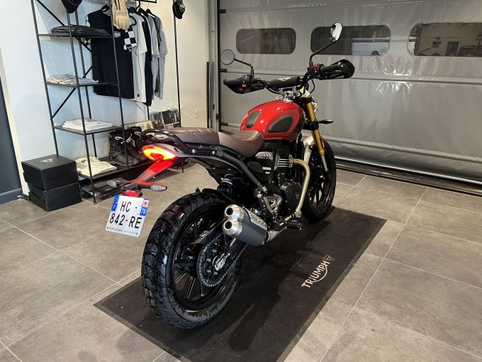 TRIUMPH Scrambler 400 X 4