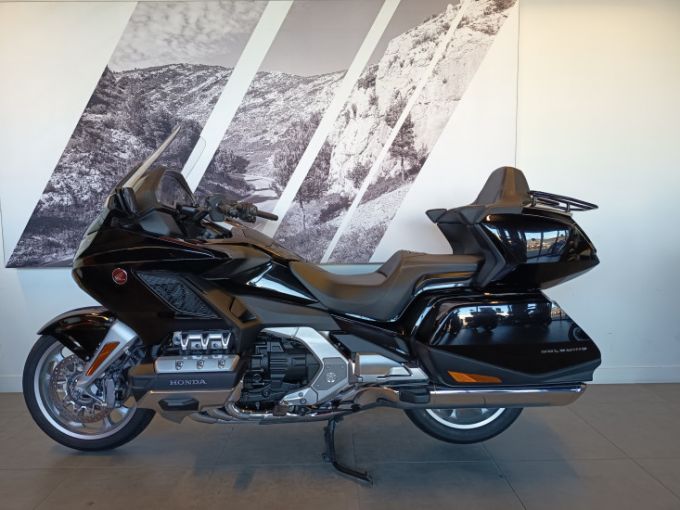HONDA GoldWing Touring DCT Airbag 4