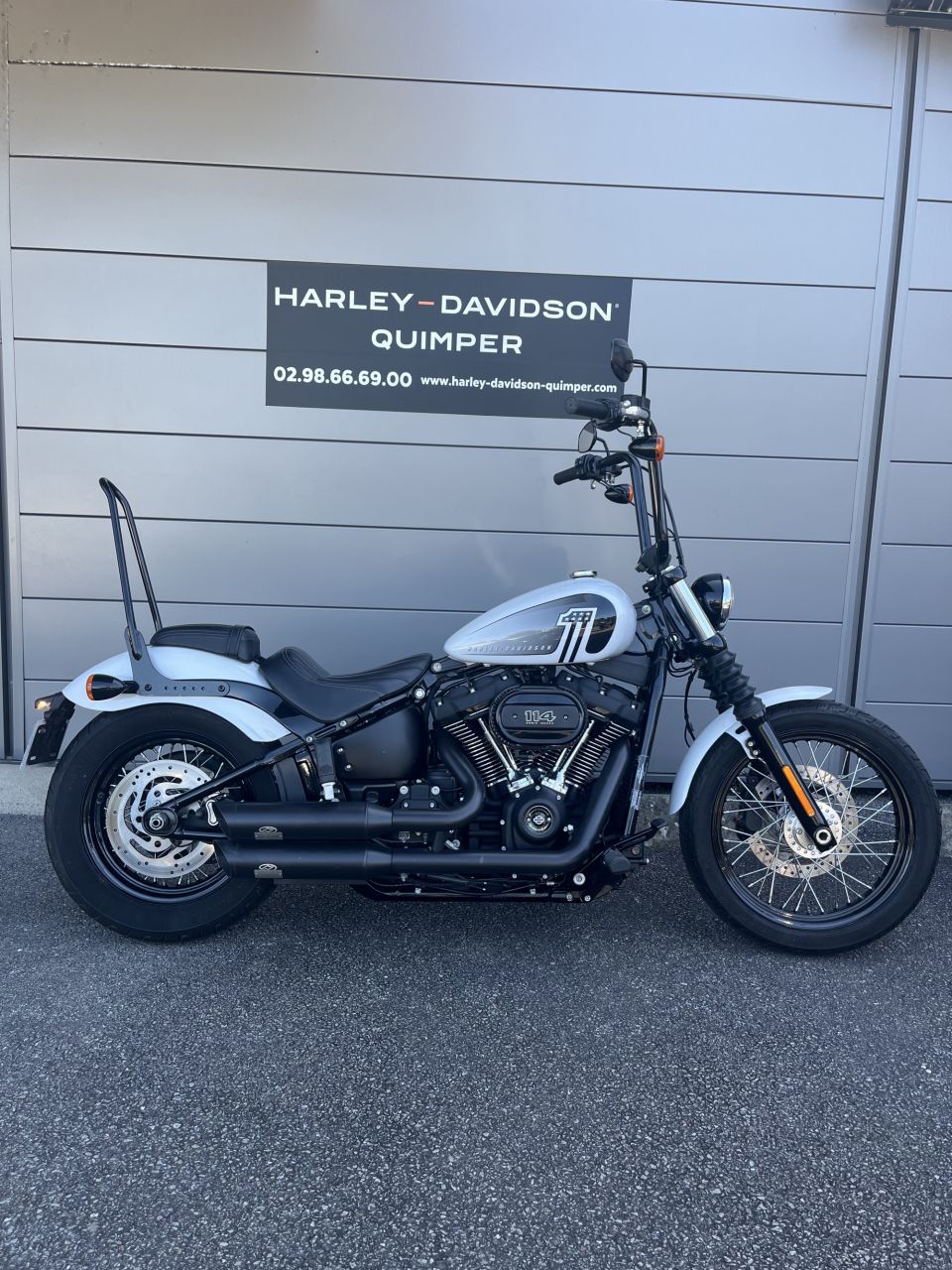 HARLEY-DAVIDSON SOFTAIL STREET BOB 1868 4