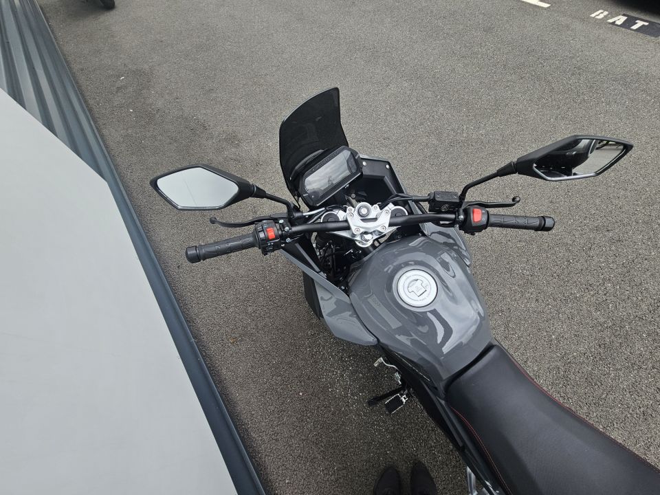 RIEJU AVENTURA 125 4