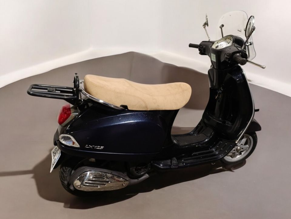 PIAGGIO VESPA 4