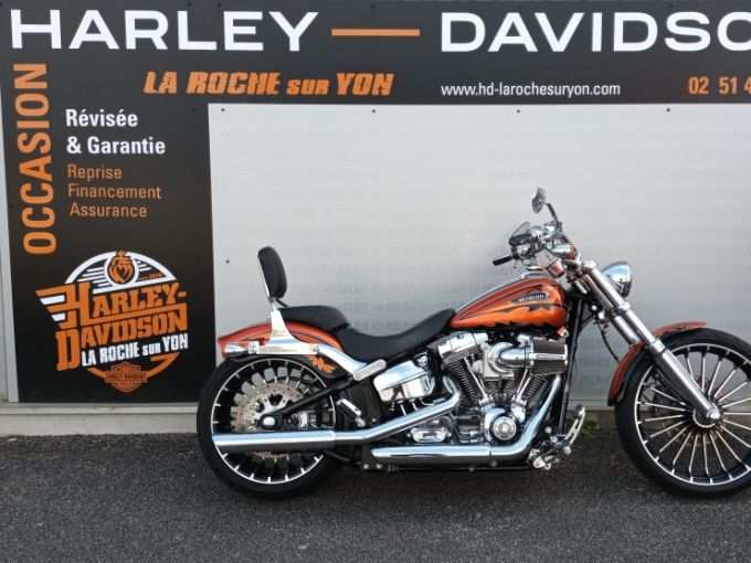 HARLEY-DAVIDSON SOFTAIL BREAKOUT 1800 CVO 4