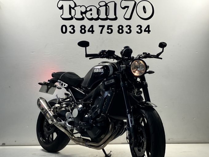 YAMAHA XSR 900 4