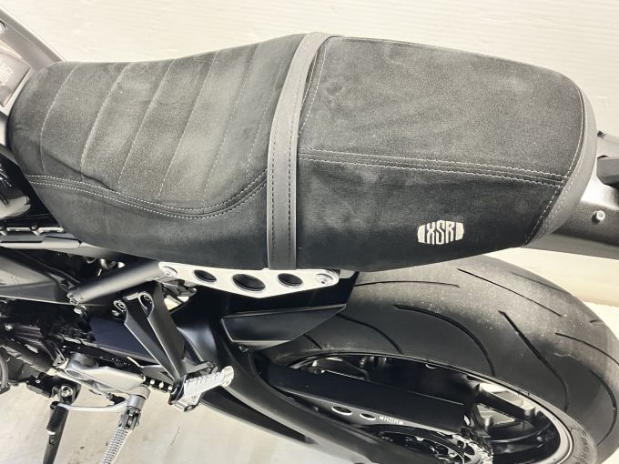 YAMAHA XSR 900 4