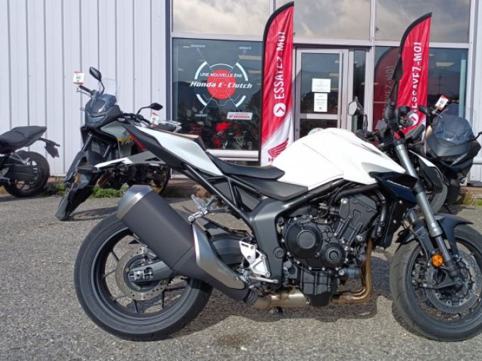 HONDA CB 1000 Hornet 4