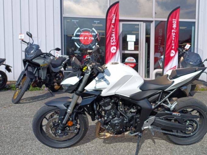 HONDA CB 1000 Hornet 4