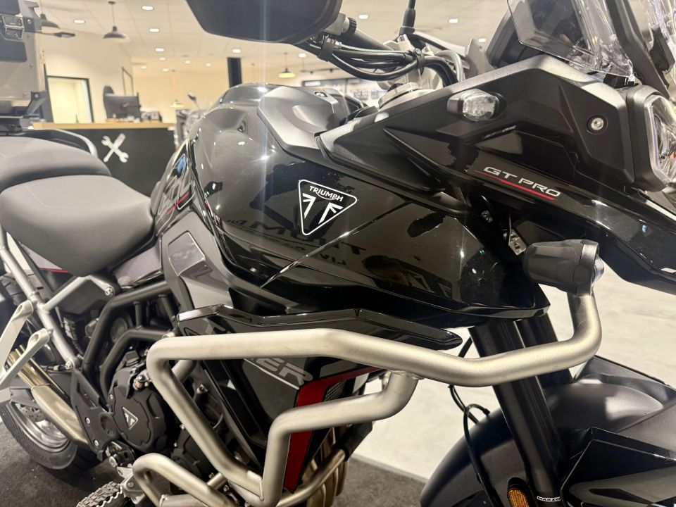 TRIUMPH Tiger 900 GT 4