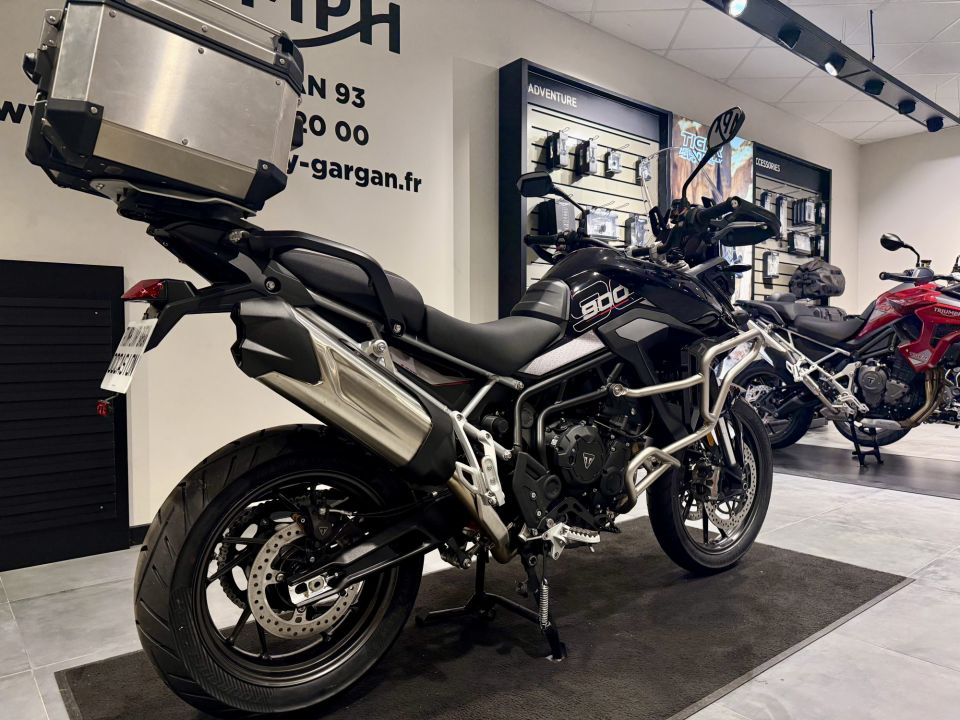 TRIUMPH Tiger 900 GT 4