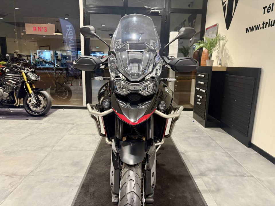 TRIUMPH Tiger 900 GT 4