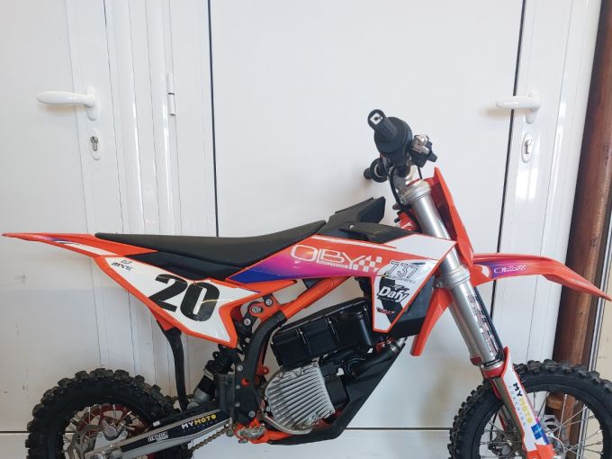 KTM 50 SX-E 4