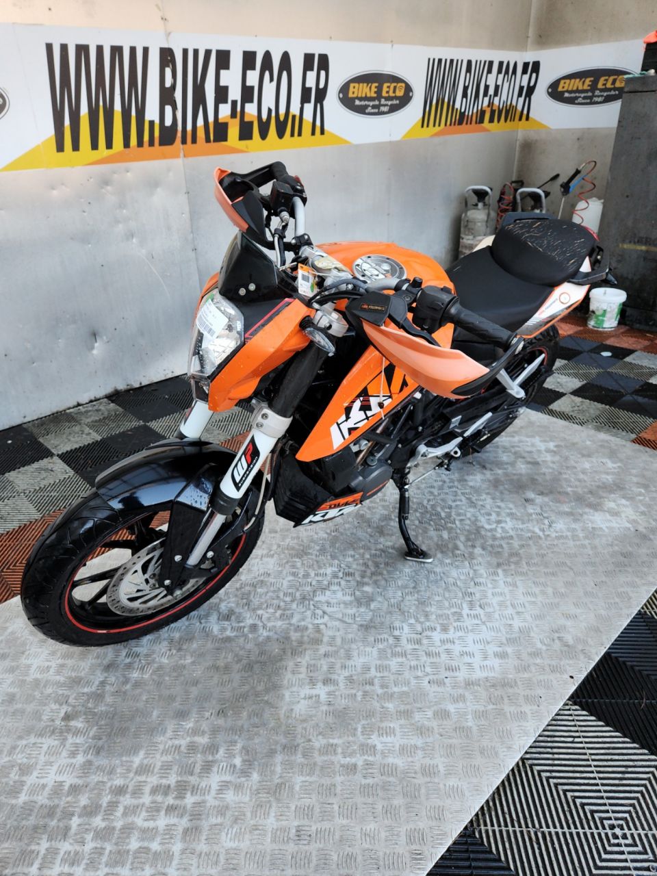 KTM 125 DUKE 4