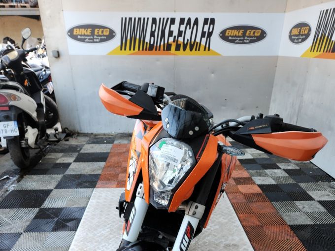 KTM 125 DUKE 4