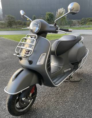 VESPA GTS SUPER SPORT - 2016