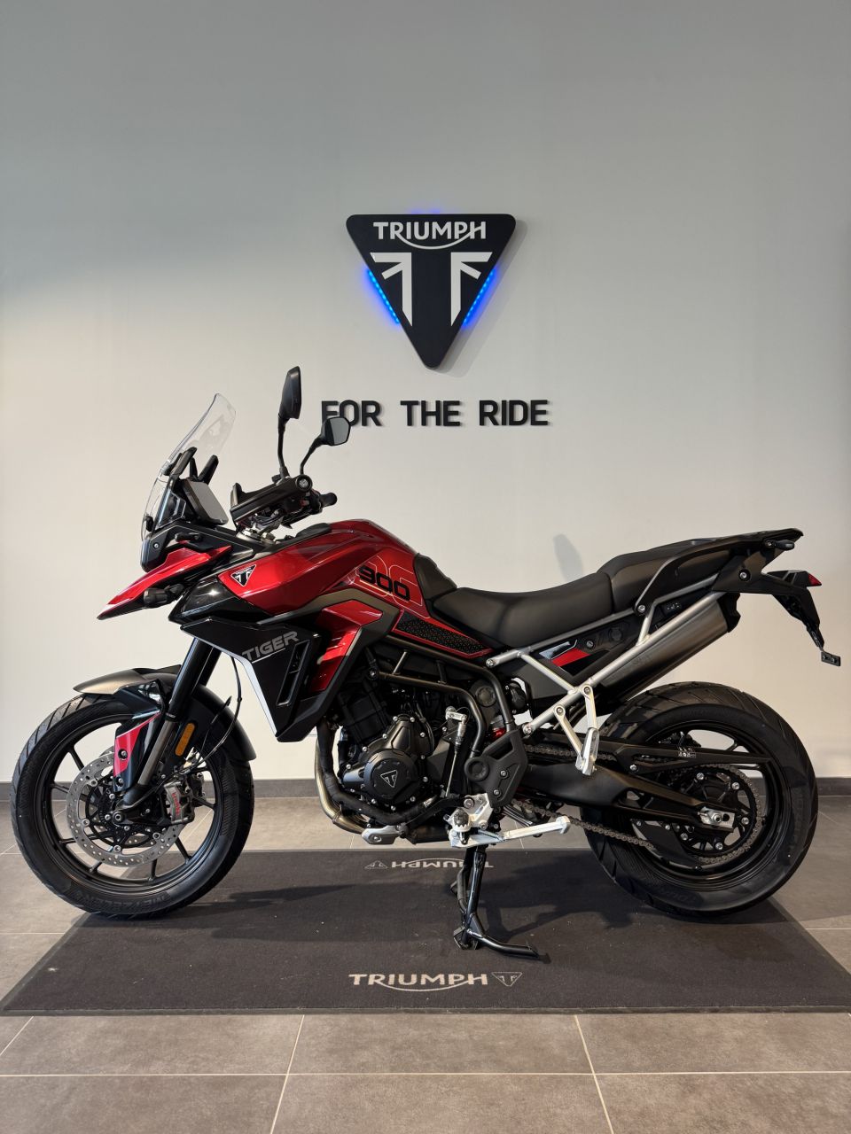 TRIUMPH Tiger 900 GT PRO 4